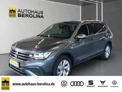 Grau Gebraucht 2024 VW Tiguan Allspace Life SUV | 38.888 € (Superpreis)