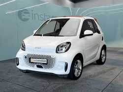 Weiß Gebraucht 2020 Smart ForTwo Electric Drive Passion Cabrio | 12.750 € (Etwas zu teuer)