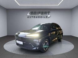 Abyss black / mic Gebraucht 2024 Hyundai Kona Trend SUV | 36.490 € (Fairer Preis)