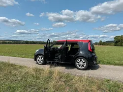 Schwarz Gebraucht 2015 Kia Soul DREAM-TEAM Edition SUV | 7.600 € (Fairer Preis)