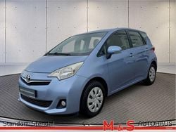 Blau Gebraucht 2013 Toyota Verso-S Life Van / Kleinbus | 6.920 € (Fairer Preis)