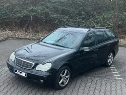 Schwarz Gebraucht 2005 Mercedes C180 Elegance Kombi | 2.150 € (Guter Preis)