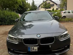 Grau Gebraucht 2016 BMW 318 Sport Line Limousine | 12.500 € (Fairer Preis)