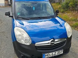 Blau Gebraucht 2013 Opel Combo Selection Van / Kleinbus | 2.856 € (Guter Preis)