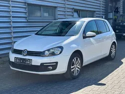 Weiß Gebraucht 2010 VW Golf VI Limousine | 4.500 € (Guter Preis)