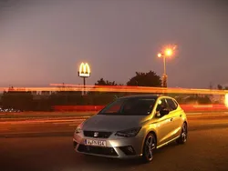 Silber Gebraucht 2019 Seat Ibiza FR Limousine | 15.900 € (Guter Preis)