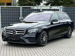 Obsidianschwarz Gebraucht 2019 Mercedes E400 AMG line Kombi | 33.990 € (Fairer Preis)