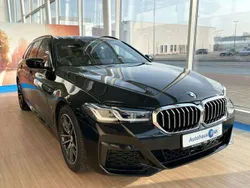 Schwarz Gebraucht 2023 BMW 530 M Sport Kombi | 52.970 € (Teuer)