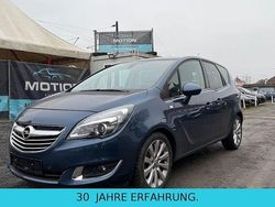 Blau Gebraucht 2017 Opel Meriva Innovation Van / Kleinbus | 11.500 € (Etwas zu teuer)