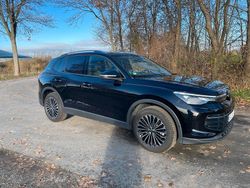 Schwarz Gebraucht 2024 VW Tiguan Goal SUV | 36.000 €