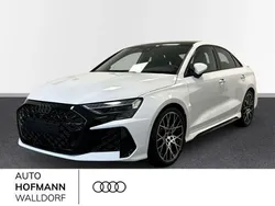 Arkonaweiß Neu 2025 Audi RS3 Sport Kleinwagen | 79.930 € (Teuer)