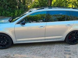 Silber Gebraucht 2016 Skoda Octavia RS Kombi | 17.350 € (Fairer Preis)