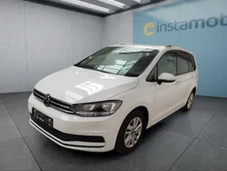 Weiß Gebraucht 2024 VW Touran Van / Kleinbus | 34.799 € (Fairer Preis)