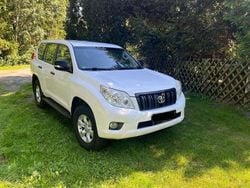 Weiß Gebraucht 2013 Toyota Land Cruiser Anniversary SUV | 29.400 € (Etwas zu teuer)