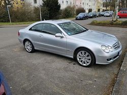 Silber Gebraucht 2007 Mercedes CLK320 Coupé | 4.999 €