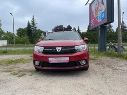 Rot Gebraucht 2017 Dacia Logan Limousine | 7.300 € (Fairer Preis)