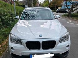 Weiß Gebraucht 2013 BMW X1 Sport Line SUV | 14.200 € (Teuer)