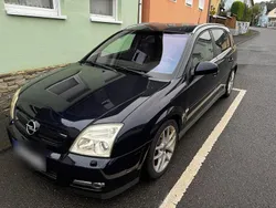 Blau Gebraucht 2003 Opel Signum Sport Kombi | 2.199 € (Fairer Preis)