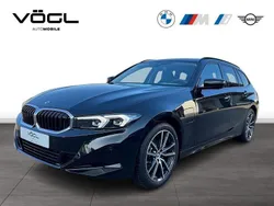Schwarz Neu 2025 BMW 330e Sport Line Kombi | 53.100 €
