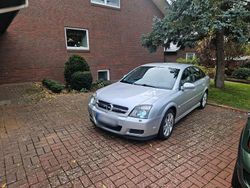 Silber Gebraucht 2004 Opel Vectra GTS Limousine | 3.950 € (Teuer)
