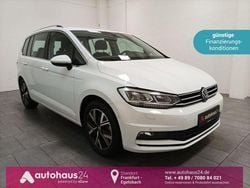 Weiß Gebraucht 2022 VW Touran Highline Van / Kleinbus | 29.440 € (Guter Preis)