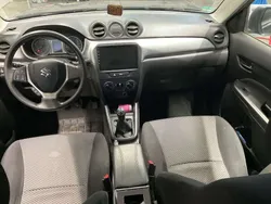 Schwarz Gebraucht 2017 Suzuki Vitara Club SUV | 11.300 € (Fairer Preis)