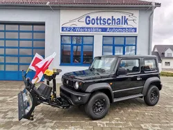 Bluish black pearl Gebraucht 2019 Suzuki Jimny SUV | 58.980 €