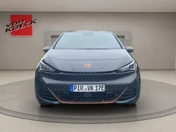 Grau Gebraucht 2023 Cupra Born Kleinwagen | 27.900 € (Fairer Preis)