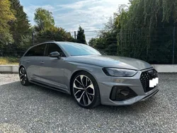 Grau Gebraucht 2021 Audi RS4 Ambiente Kombi | 65.000 € (Fairer Preis)