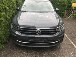 Gebraucht 2021 VW Tiguan Basis SUV | 25.490 € (Fairer Preis)