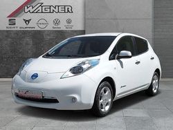 S) (weiss Gebraucht 2016 Nissan Leaf Acenta Kleinwagen | 8.290 € (Etwas zu teuer)