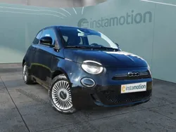 Schwarz Gebraucht 2023 Fiat 500e Limousine | 18.590 € (Fairer Preis)