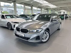 Silber Gebraucht 2024 BMW 318 Shadowline Limousine | 31.490 € (Guter Preis)