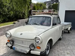 Beige Gebraucht 1972 Trabant 601 Kleinwagen | 12.000 €