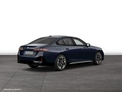 Schwarz Gebraucht 2024 BMW i5 Limousine | 67.037 € (Fairer Preis)