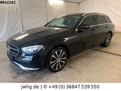 Schwarz/baltic black Gebraucht 2022 Mercedes E300 Avantgarde Kombi | 23.450 € (Fairer Preis)