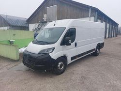 Weiß Gebraucht 2024 Peugeot Boxer Van | 23.990 € (Fairer Preis)