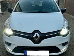 Weiß Gebraucht 2018 Renault Clio IV LIMITED Kleinwagen | 6.900 € (Guter Preis)