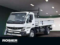 Weiss / naturweiss Gebraucht 2024 Mitsubishi Canter Van | 61.285 €