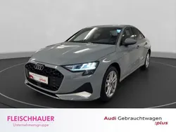 Grau Gebraucht 2024 Audi A3 Advanced Plus Limousine | 34.490 €