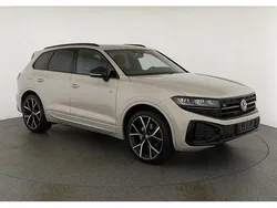 Sechura beige metallic Neu 2025 VW Touareg R-line SUV | 82.995 € (Guter Preis)