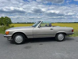Beige Gebraucht 1988 Mercedes 560 Cabrio | 32.000 €