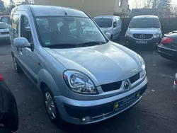 Silber Gebraucht 2005 Renault Kangoo Privilege Van / Kleinbus | 3.300 € (Fairer Preis)