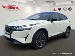 White 3p/black m Gebraucht 2024 Nissan Qashqai Tekna SUV | 28.500 € (Superpreis)