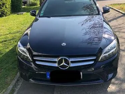 Blau Gebraucht 2018 Mercedes C200 Avantgarde Kombi | 30.990 €