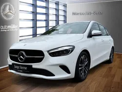 Weiß Gebraucht 2024 Mercedes B180 Progressive Van / Kleinbus | 31.570 € (Guter Preis)