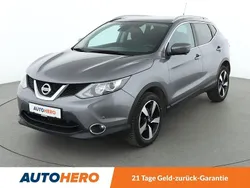 Grau Gebraucht 2015 Nissan Qashqai 360º SUV | 12.740 € (Fairer Preis)