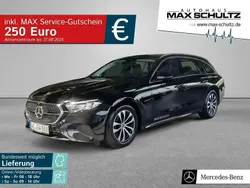 Metalliclack obsidianschwarz Gebraucht 2024 Mercedes E220 Avantgarde Kombi | 51.680 € (Etwas zu teuer)