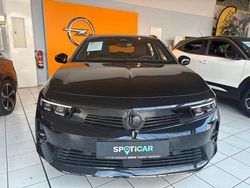 Karbonschwarz metallic (metallic) Gebraucht 2024 Opel Astra Kombi | 26.950 € (Teuer)