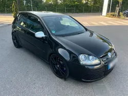 Schwarz Gebraucht 2006 VW Golf V R Limousine | 11.000 €